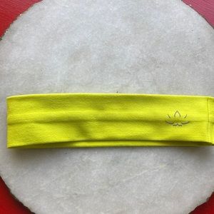 Beyond yoga headband new lime yellow neon green